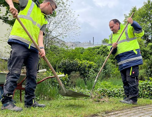 Gute Zusammenarbeit: Im Garten mit den HWK